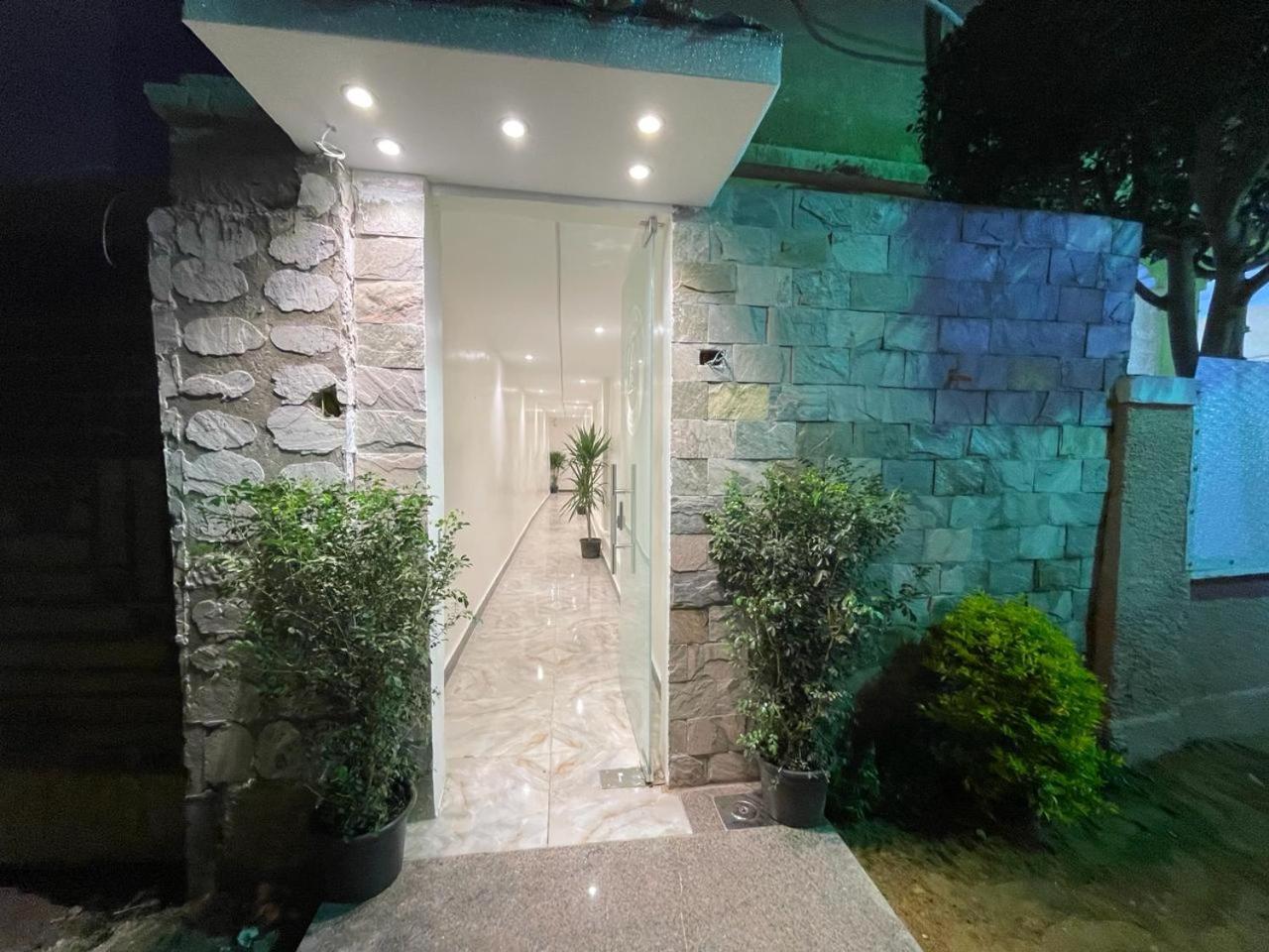 Basha Pyramids Inn Kafret el-Gabal 外观 照片